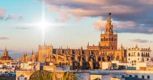 Autovermietung im Stadtzentrum von Sevilla