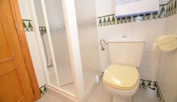 Rentaholliday-Beach_House_41.jpg