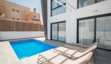Rentaholliday-Luxury_Gran_Villa_7.jpg